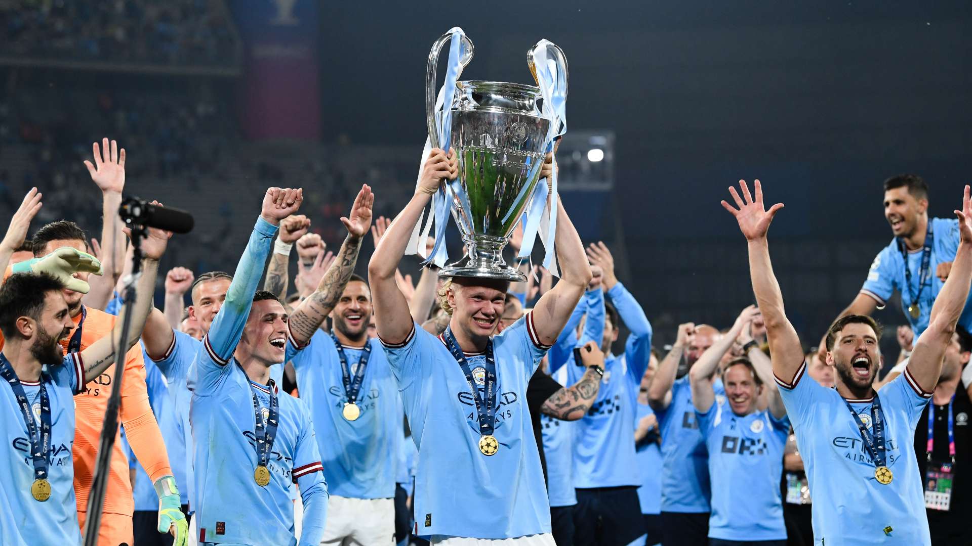 年是足球历 年是足球历